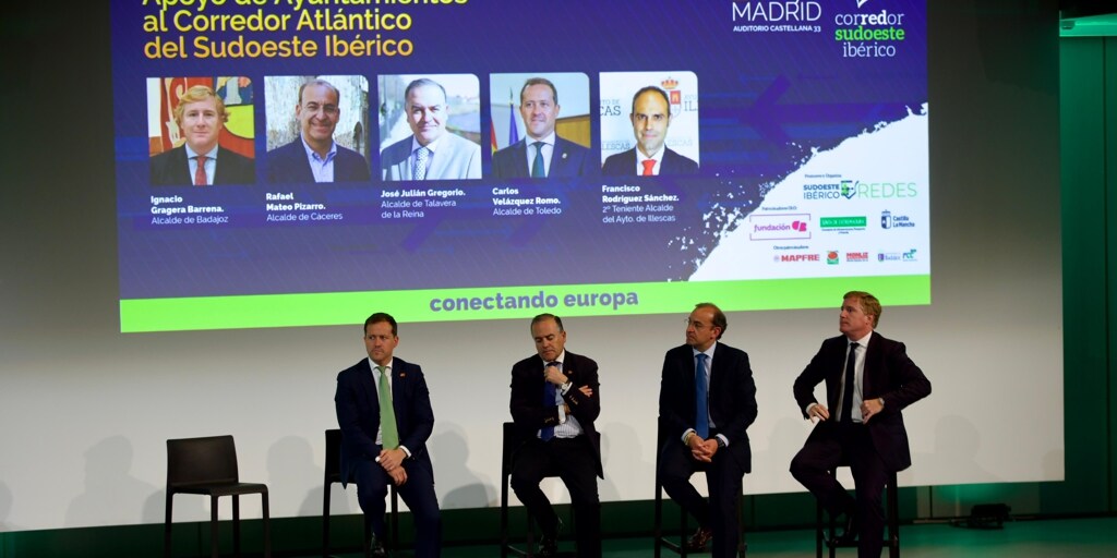 Toledo, Talavera y la Junta exigen celeridad en el proyecto del AVE Madrid-Lisboa