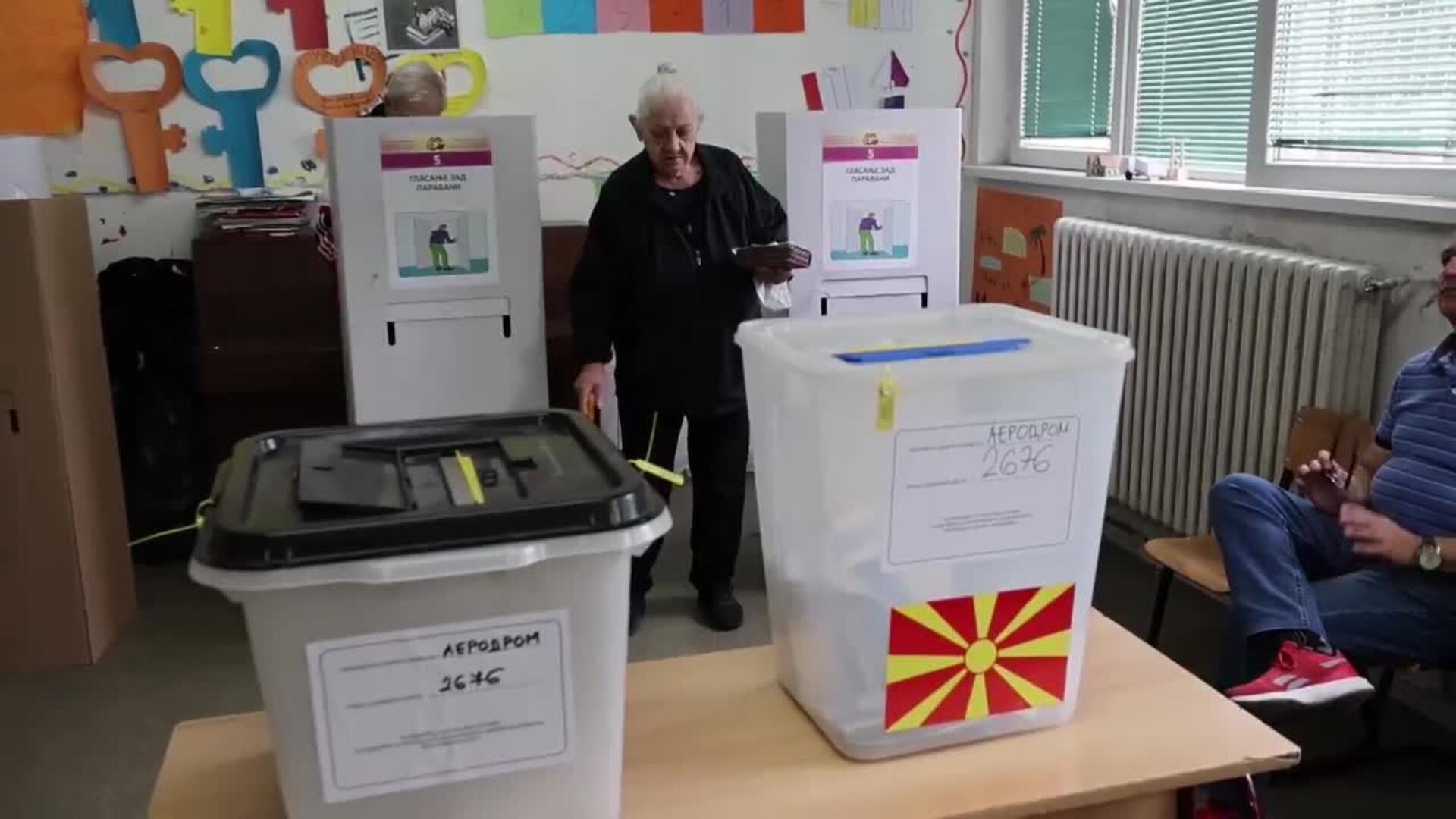 Macedonia del Norte vota para las elecciones parlamentarias y la