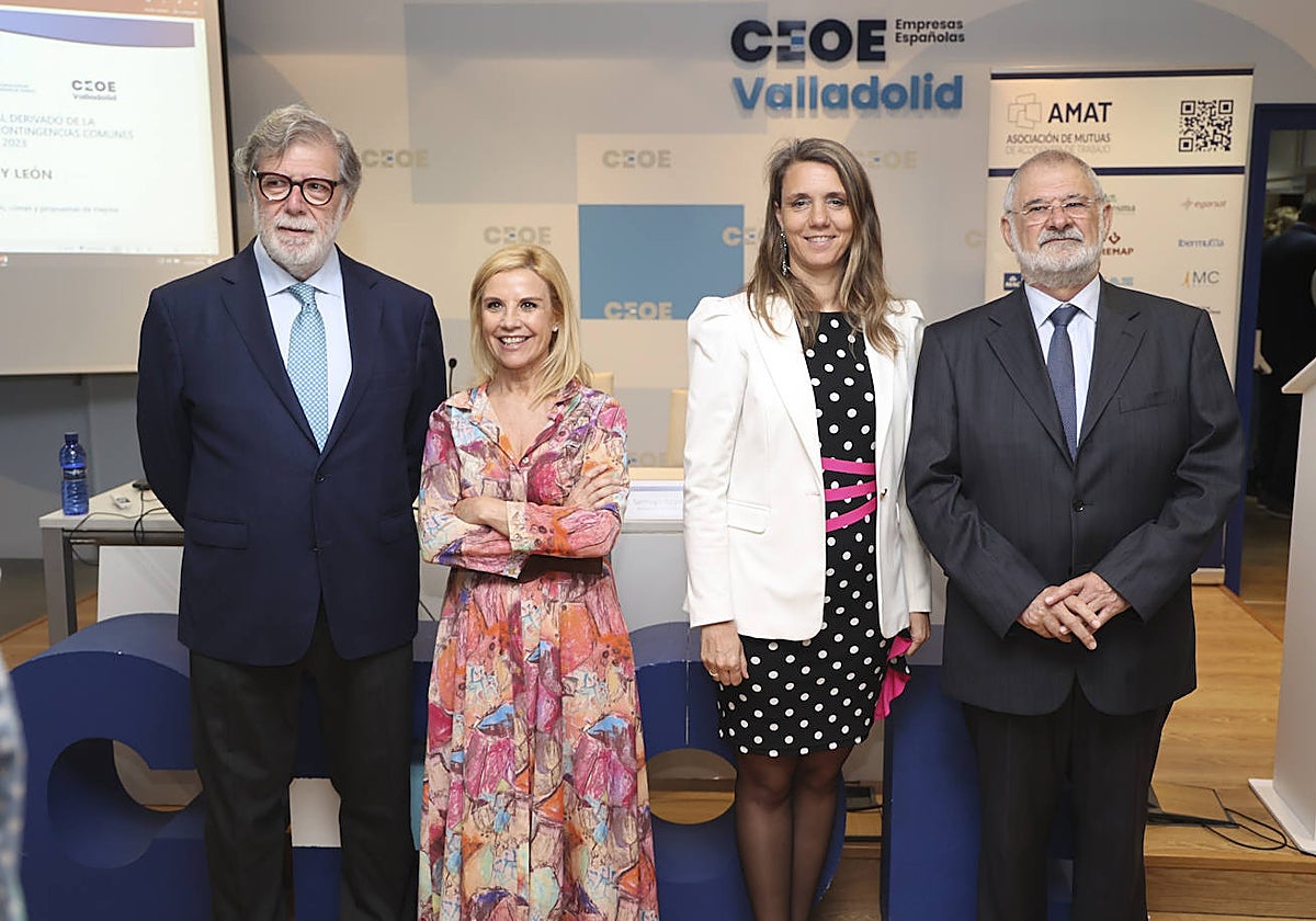 Santiago Aparicio, Rosa Santos, Ángela de Miguel y Luis Miguel García, en la jornada sobre bajas laborales