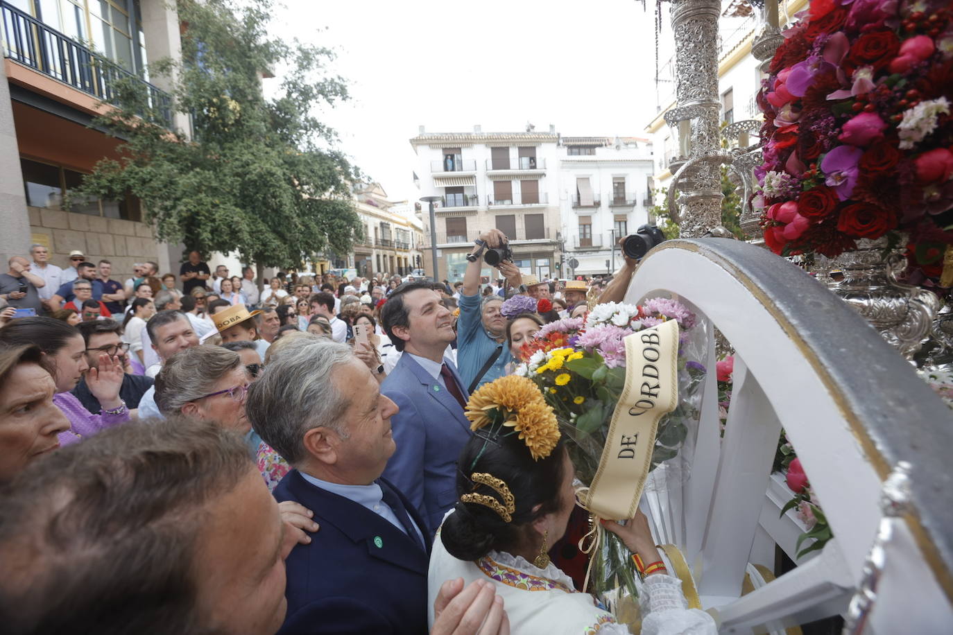 Fotos: La emocionante salida de la hermandad del Rocío de Córdoba