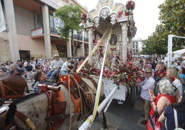 Fotos: La emocionante salida de la hermandad del Rocío