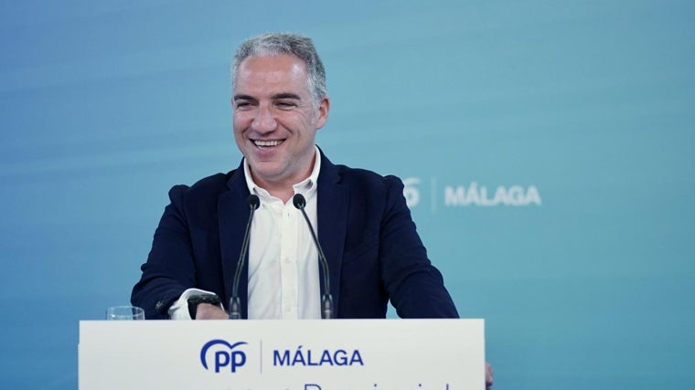 Elías Bendodo durante su intervención