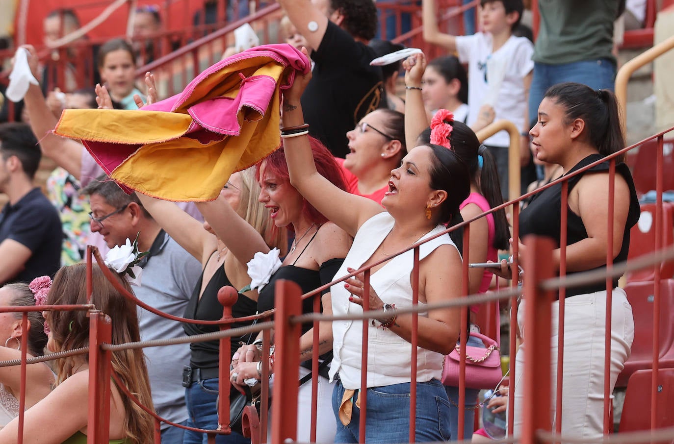 Las mejores fotos de la becerrada de homenaje a la afición cordobesa