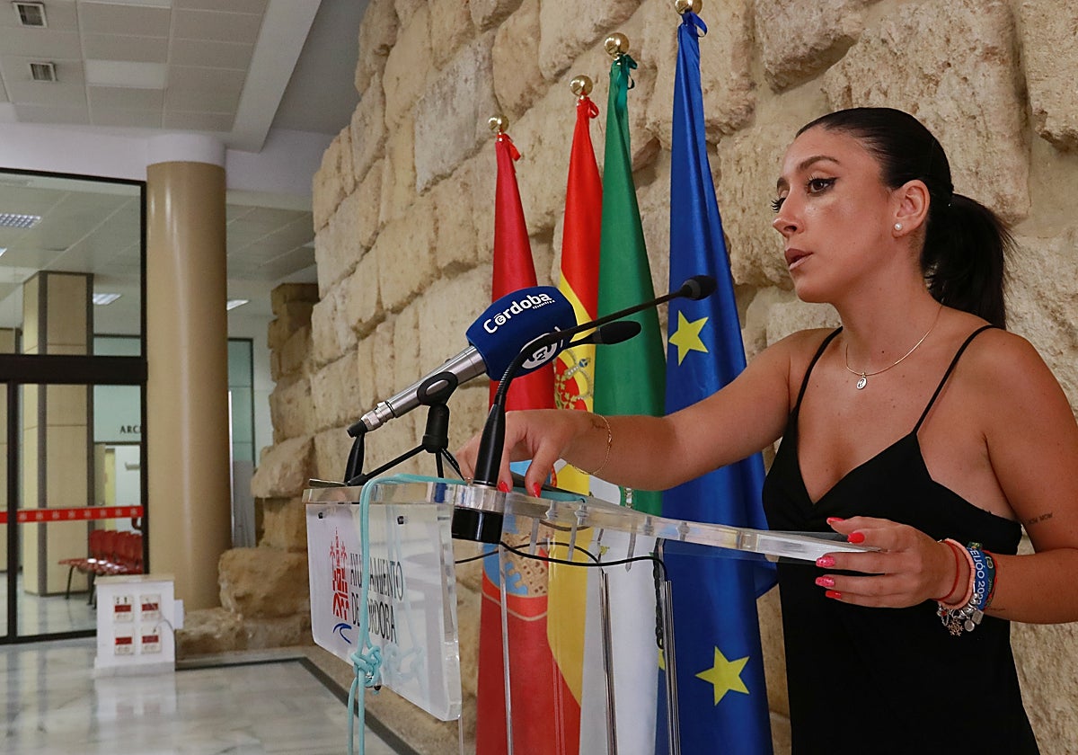 La delegada de Recursos Humanos del Ayuntamiento de Córdoba, Cintia Busto