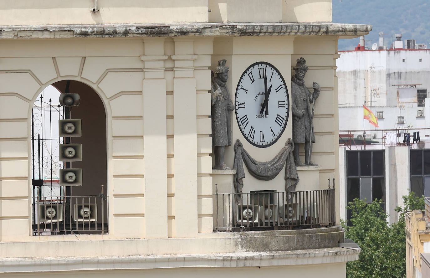 Fotos: la nueva plaza de Las Tendillas, al detalle tras cumplir 25 años