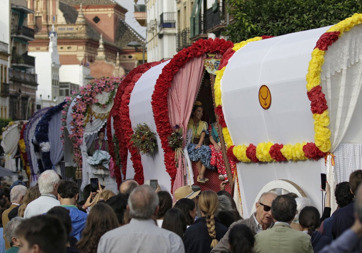 Salida de la hermandad del Rocío de Triana