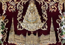 ¿Qué hermandad del Rocío de Sevilla lleva la Plaza de España en su simpecado?