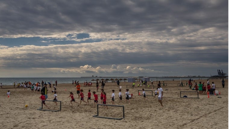 El Ayuntamiento de Valencia presenta «Un verano a todo deporte» repleto de actividades