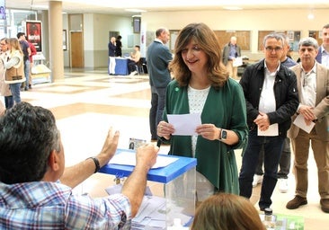 Nuria González, primera rectora de la ULE