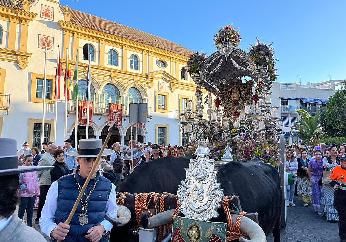 El Simpecado de la hermandad de Dos Hermanas