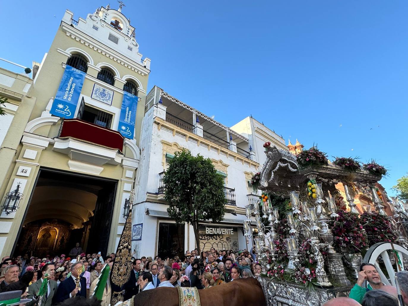 La Hermandad del Rocío de Triana inicia hoy miércoles su peregrinación a la aldea