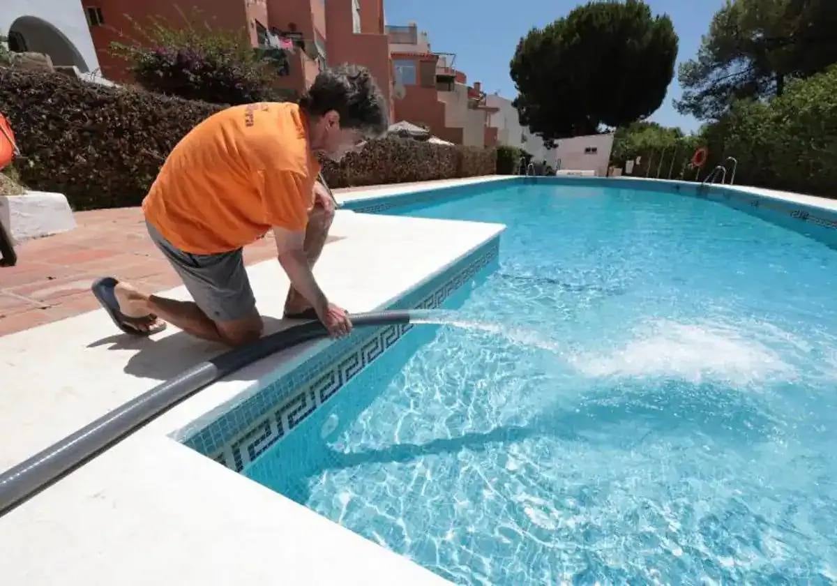 Llenado de una piscina