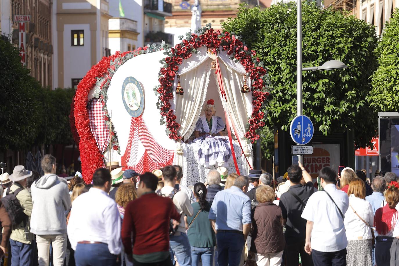 La Hermandad del Rocío de Triana inicia hoy miércoles su peregrinación a la aldea