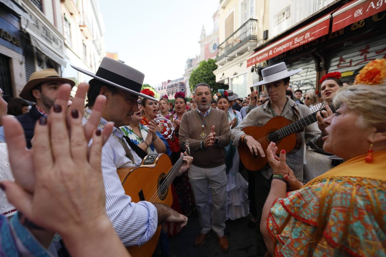Salida de la Hermandad de Sevilla-El Salvador en su peregrinación a la Aldea del Rocío