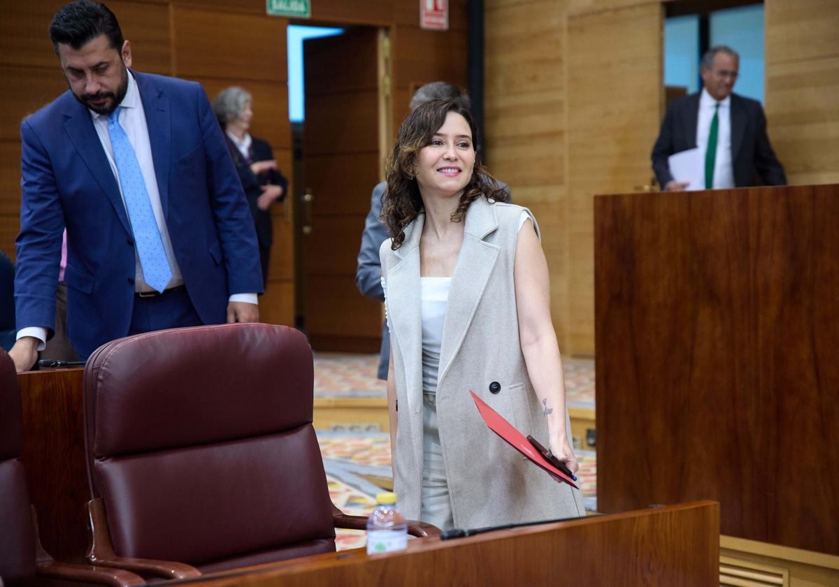 La presidenta de la Comunidad de Madrid, Isabel Díaz Ayuso, en la Asamblea