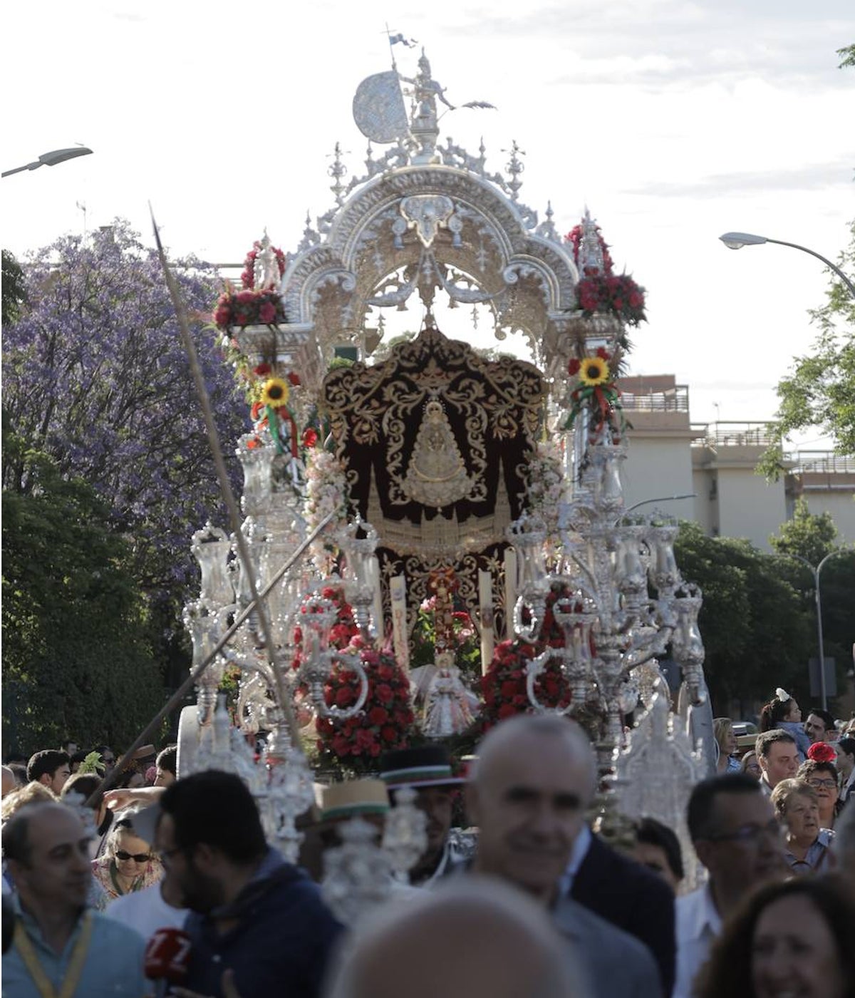 Salida de la Hermandad Sevilla Sur