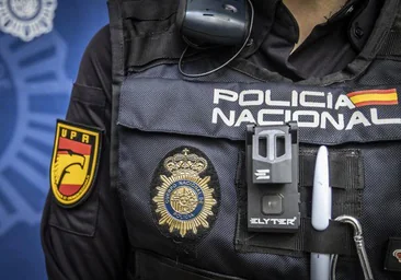 Denuncian a un policía por exigir documentación en castellano para un DNI