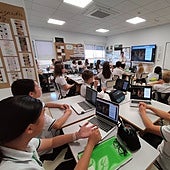 Colegios de Alicante promueven el equilibrio en el uso de internet para una educación eficiente