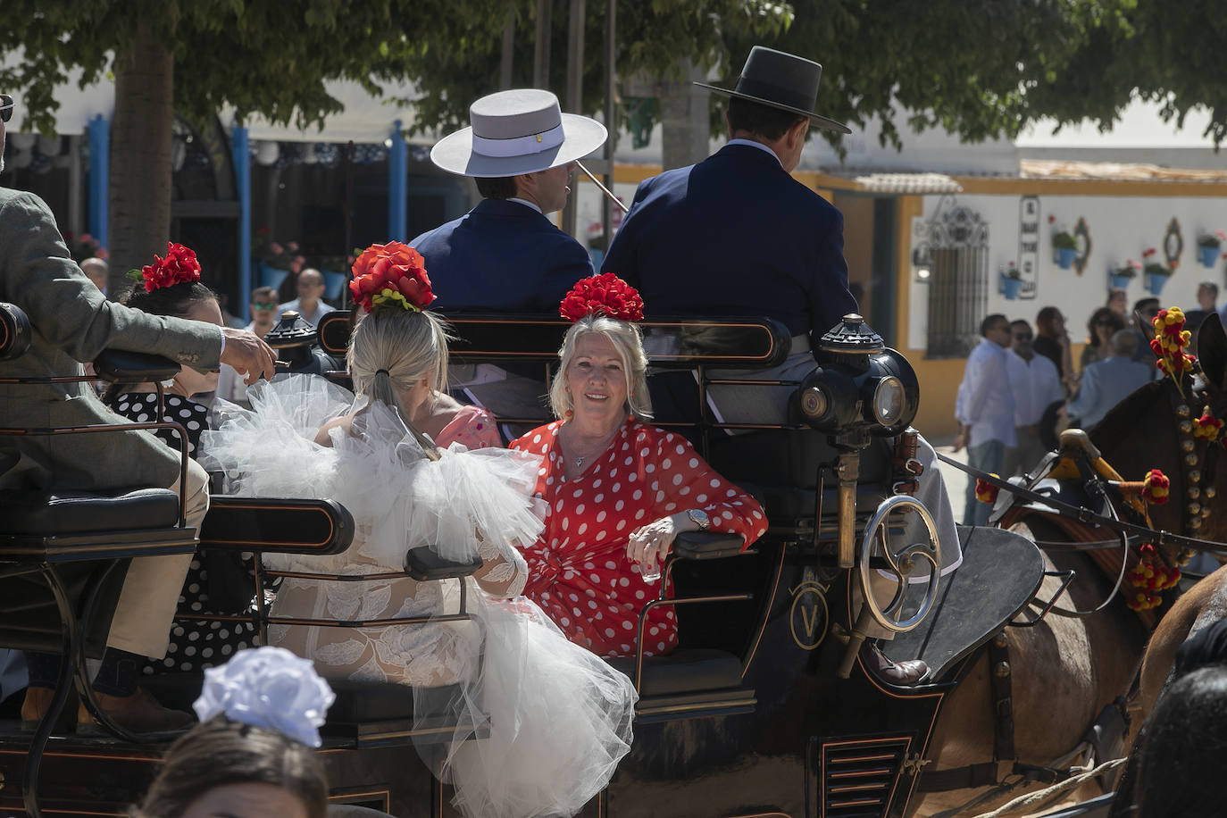 Fotos: El Arenal abarrotado en el primer sábado de la Feria de Córdoba