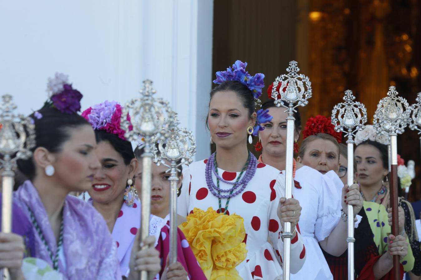 Misa pontifical durante la romería del Rocío de 2024