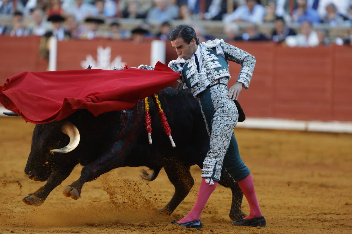 Fotos: el rotundo triunfo de Roca Rey en la última corrida de la Feria de Córdoba