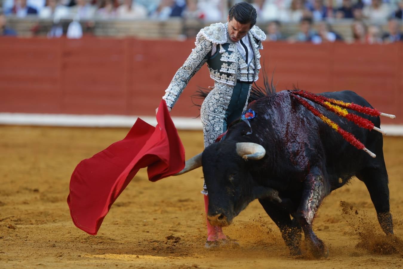 Fotos: el rotundo triunfo de Roca Rey en la última corrida de la Feria de Córdoba