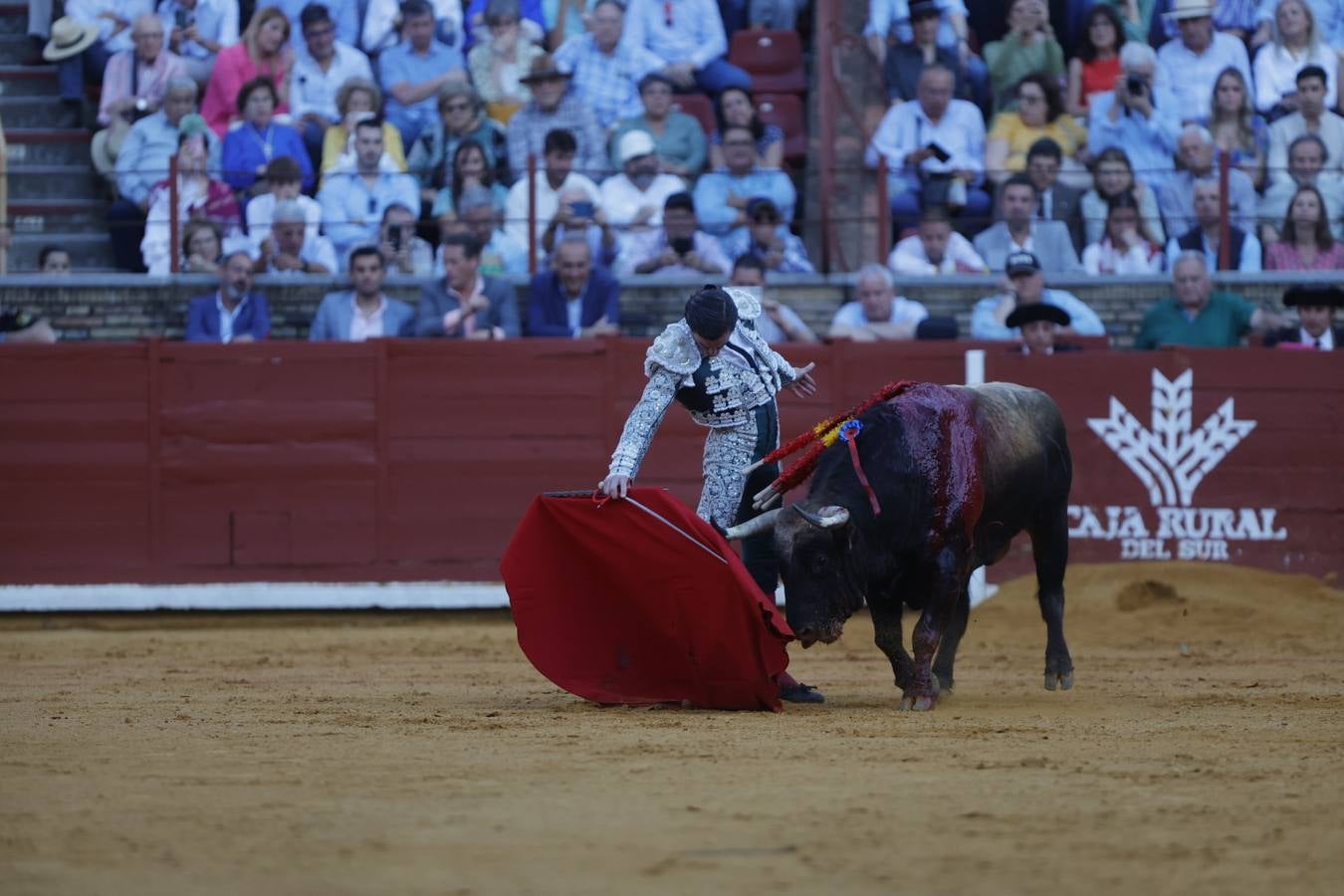 Fotos: el rotundo triunfo de Roca Rey en la última corrida de la Feria de Córdoba