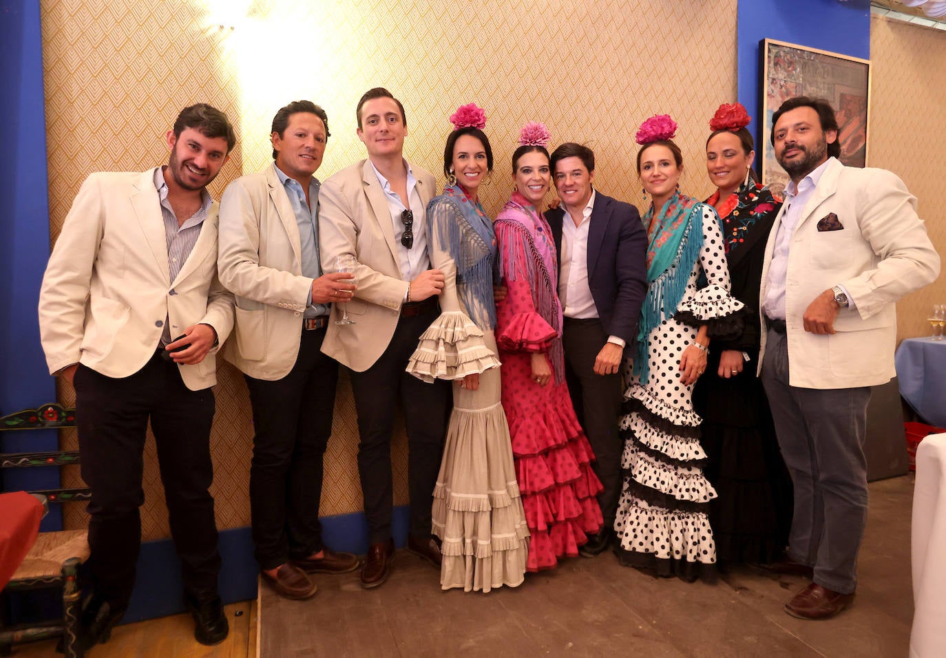 Las imágenes del ambiente en las casetas este lunes en la Feria de Córdoba (I)