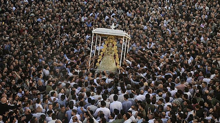El Rocío, en directo: la Virgen ya está en la ermita, finaliza la procesión del Lunes de Pentecostés 2024