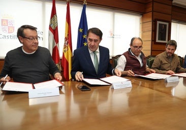 Junta y sindicatos sellan un acuerdo para los agentes medioambientales con el compromiso de una plantilla fija al 100%