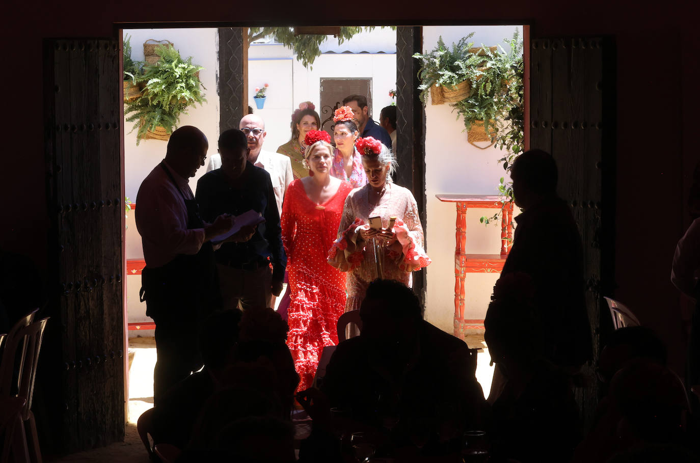 Fotos: ambiente de gala en el Arenal en el miércoles de la Feria de Córdoba
