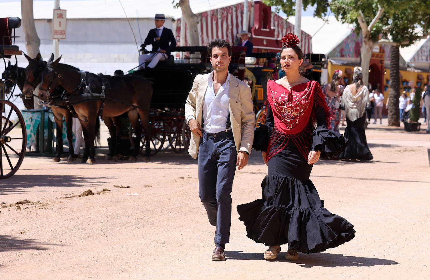 Fotos: ambiente de gala en el Arenal en el miércoles de la Feria de Córdoba
