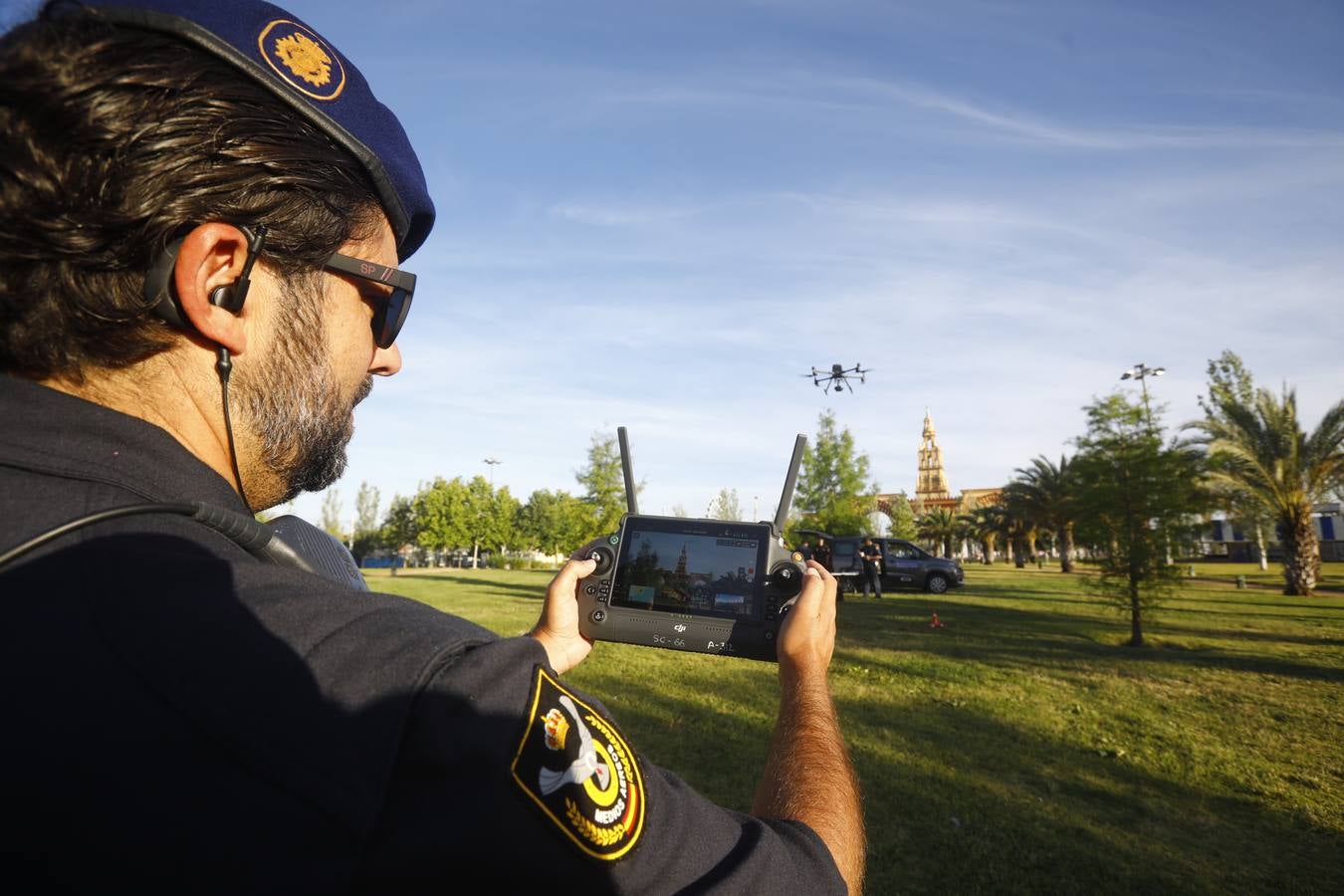 Fotos: La brillante exhibición de drones de la Policía Nacional en la Feria de Córdoba