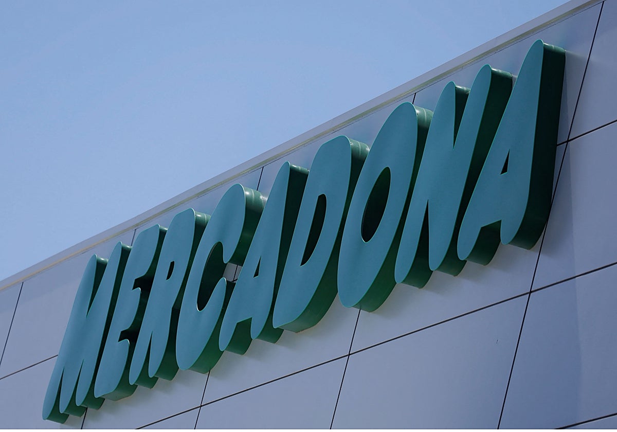 Imagen del logotipo de Mercadona tomada en uno de sus supermercados