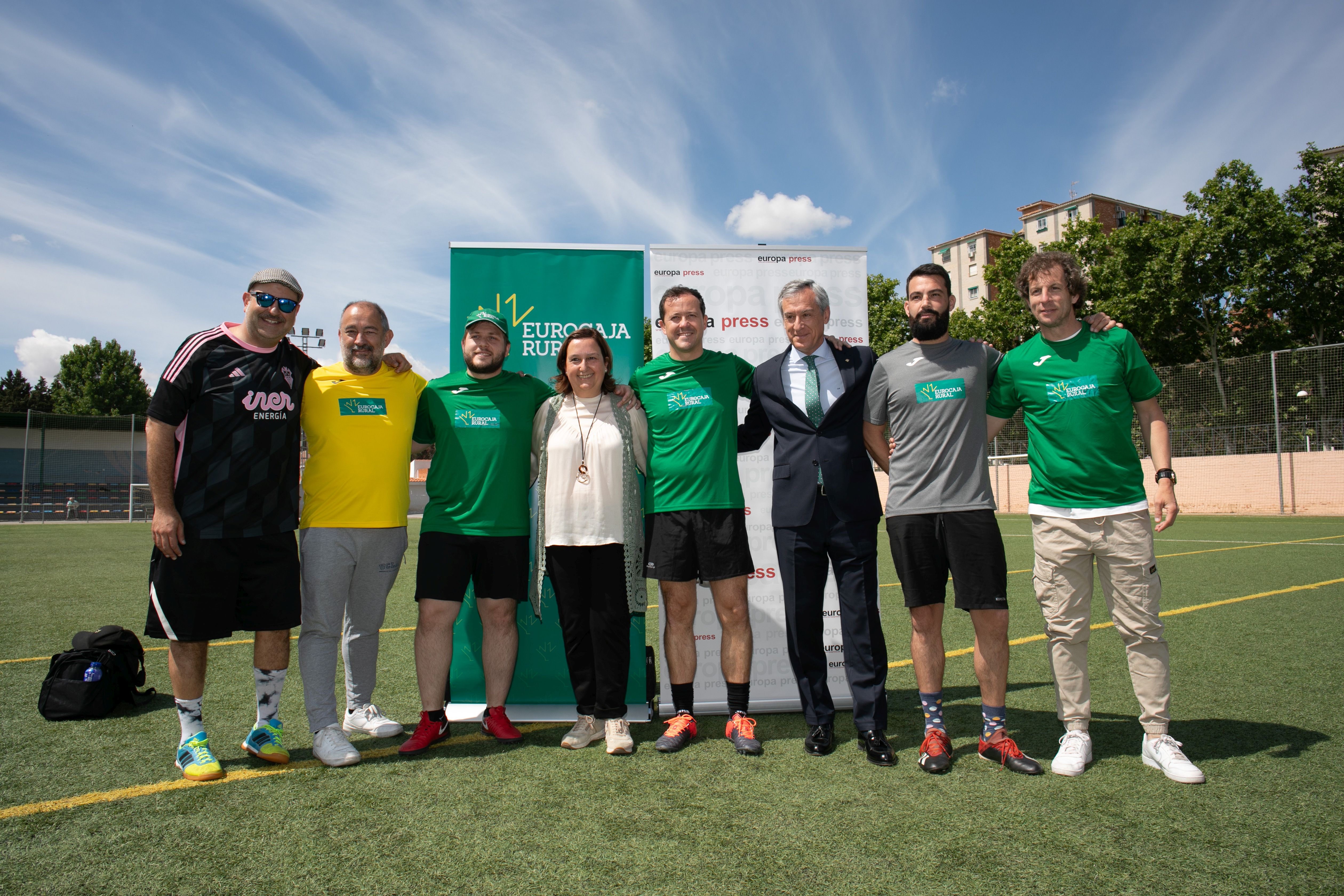 Los periodistas vencen el triangular benéfico de fútbol pre Corpus organizado por Europa Press