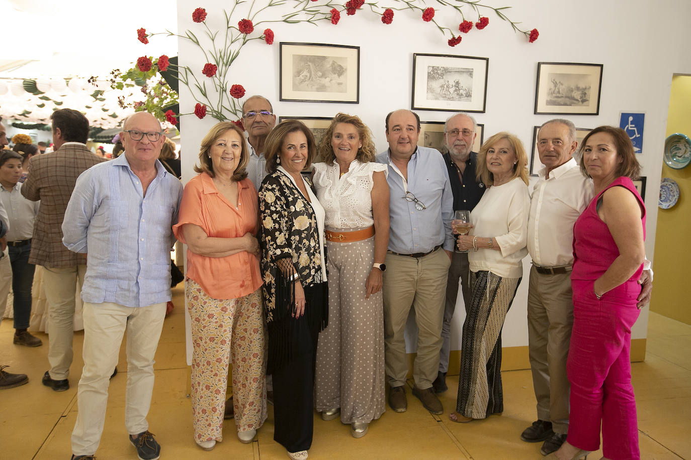 Las imágenes del ambiente en las casetas el jueves de la Feria de Córdoba (I)
