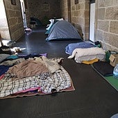 La okupación pro Palestina de una facultad de Santiago torpedea exámenes y pone en riesgo su seguridad y salubridad