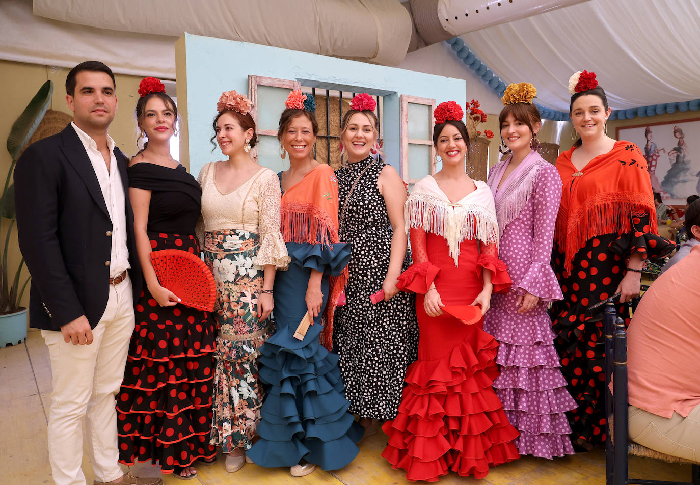 Las imágenes del ambiente en las casetas el último sábado de la Feria de Córdoba (I)