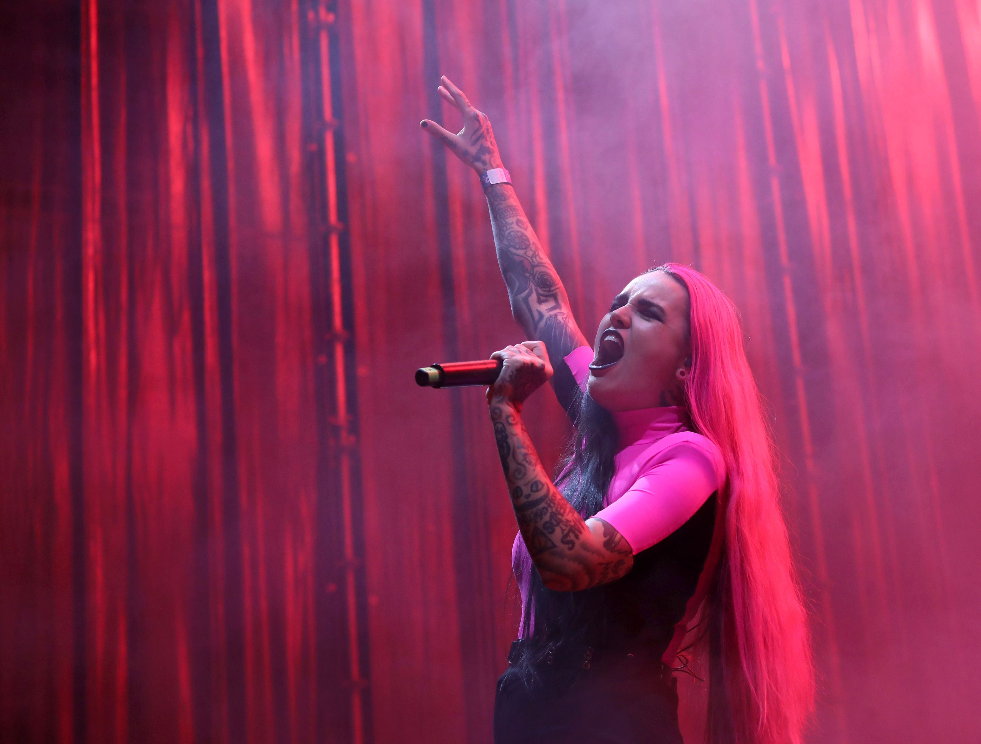 Colosal primera noche de las fiestas del Corpus en la Peraleda