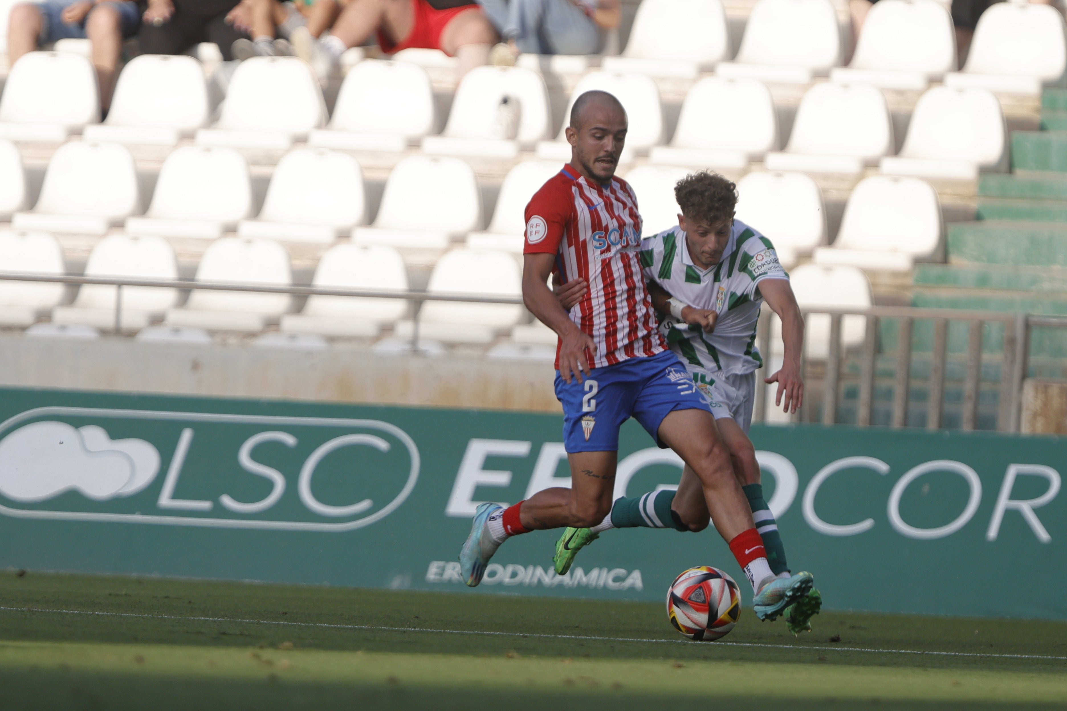 Fotos: la rápida victoria del Córdoba CF ante el Algeciras