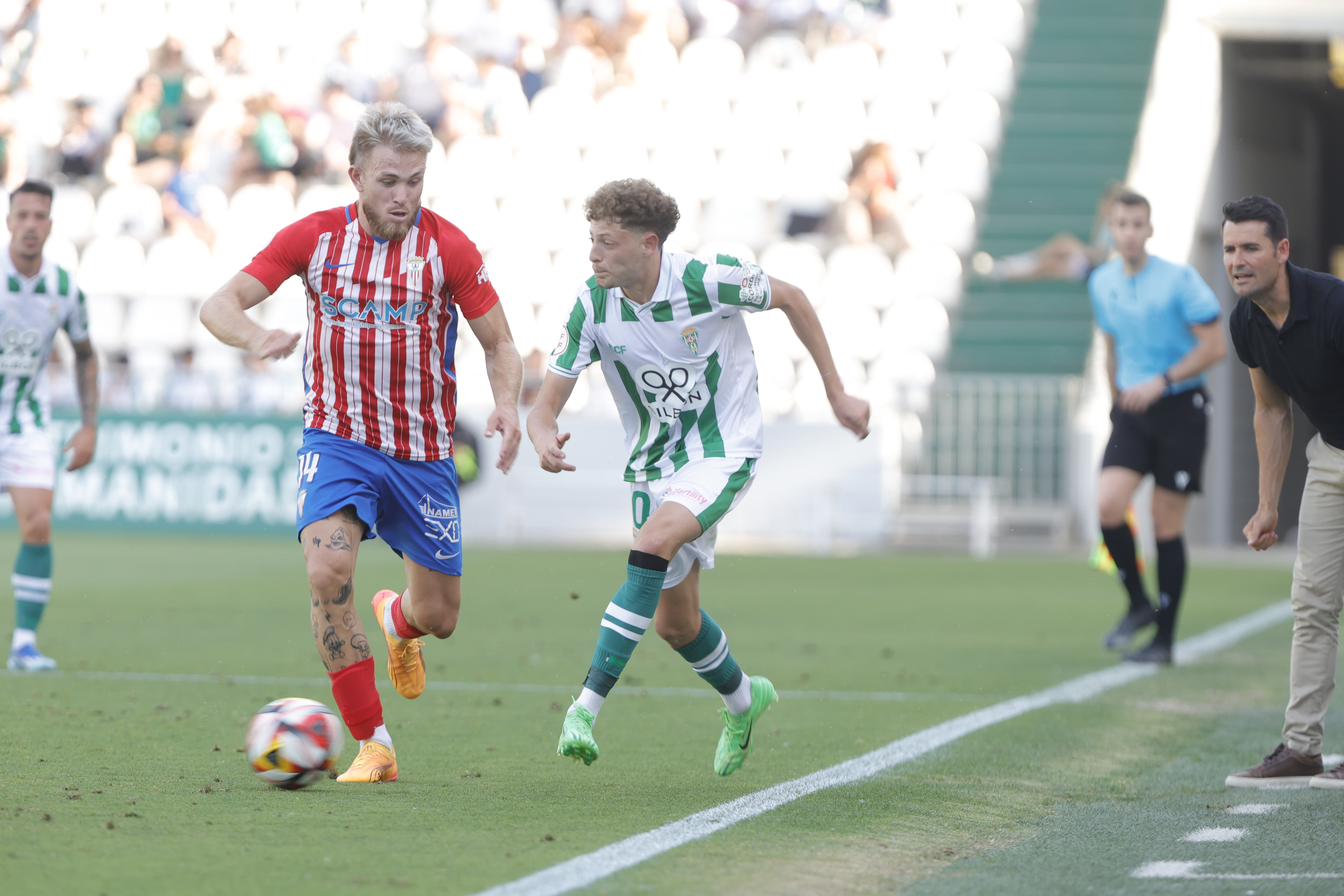 Fotos: la rápida victoria del Córdoba CF ante el Algeciras