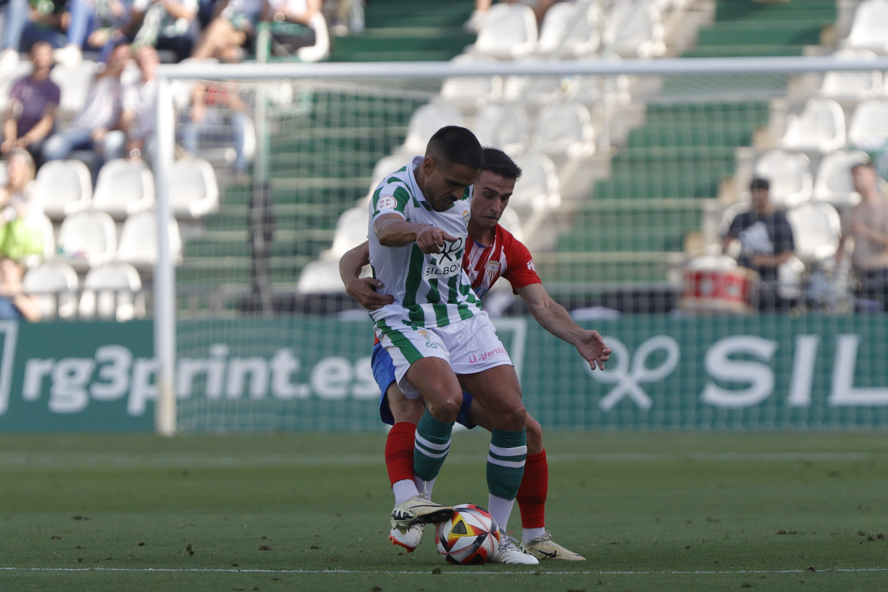 Fotos: la rápida victoria del Córdoba CF ante el Algeciras
