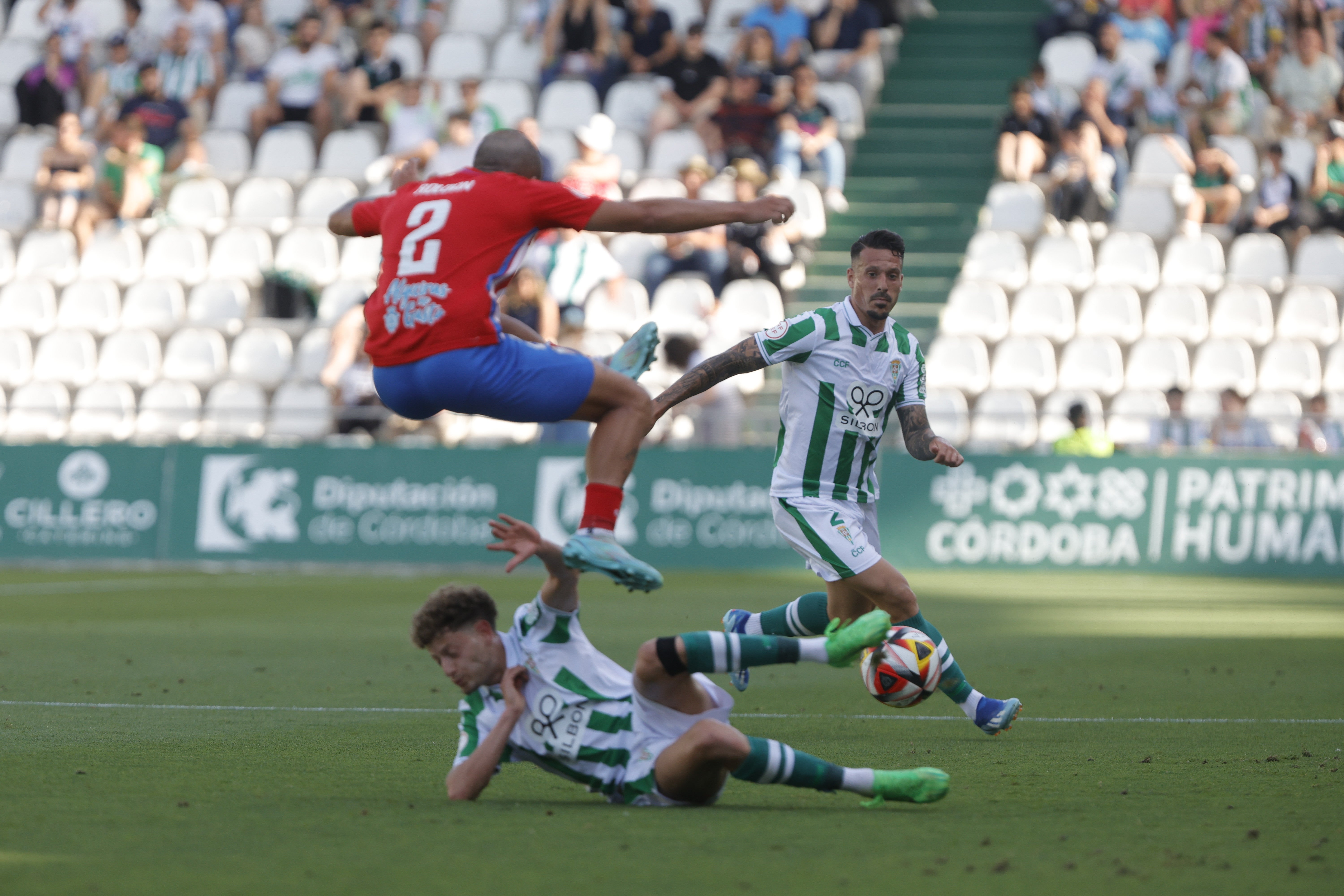 Fotos: la rápida victoria del Córdoba CF ante el Algeciras