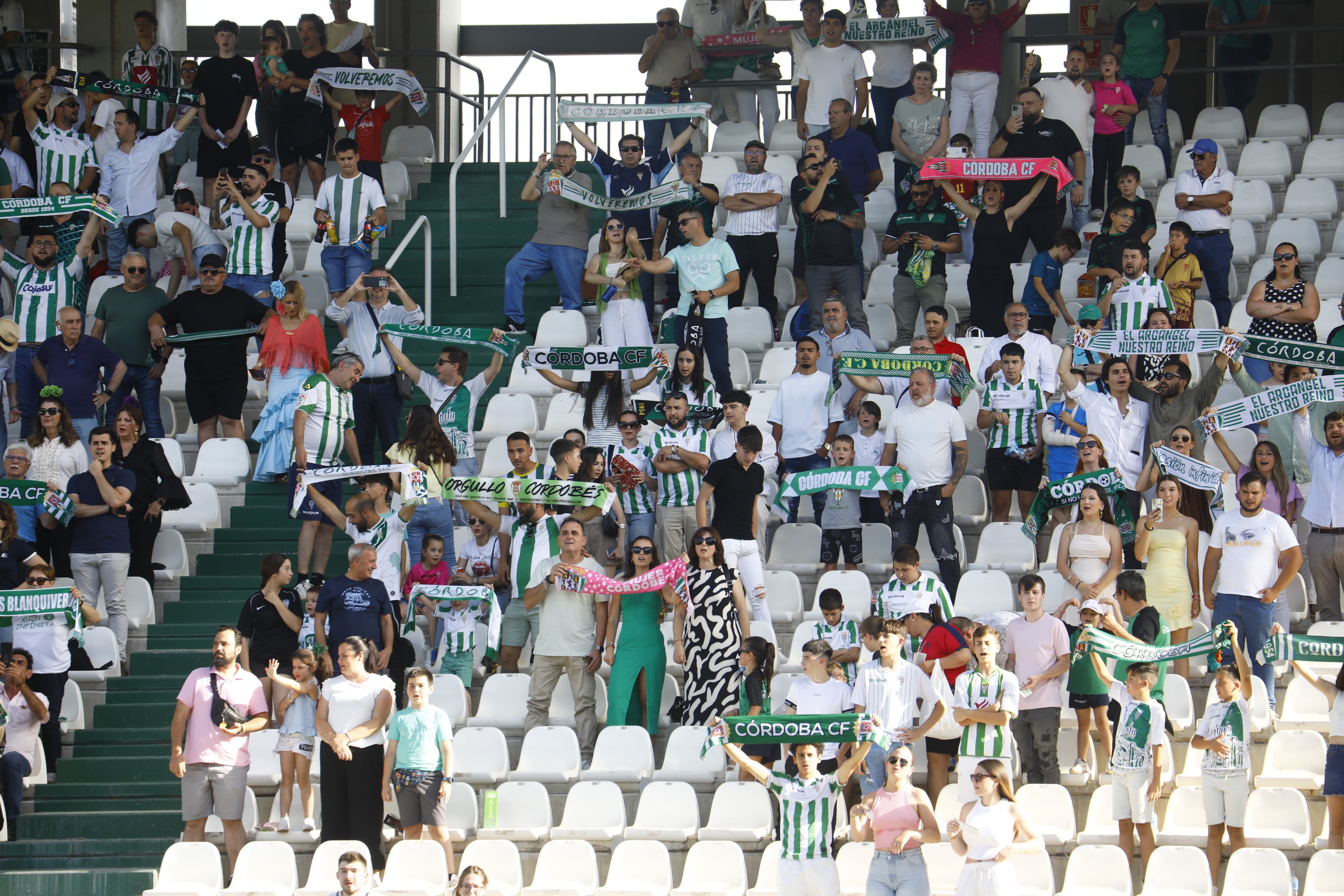 Fotos: la rápida victoria del Córdoba CF ante el Algeciras
