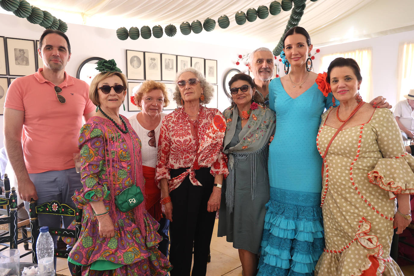 Las imágenes del ambiente este último sábado en las casetas de la Feria de Córdoba (II)