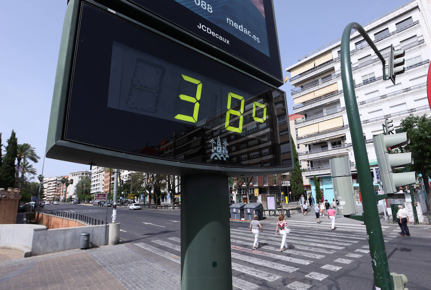 El primer arreón de calor de la temporada en Córdoba, en imágenes