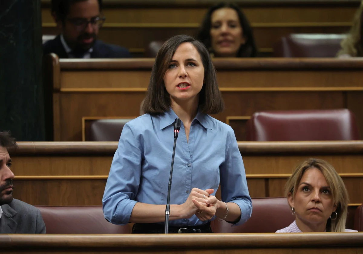 La secretaria general de Podemos, Ione Belarra, en la sesión de control al Gobierno