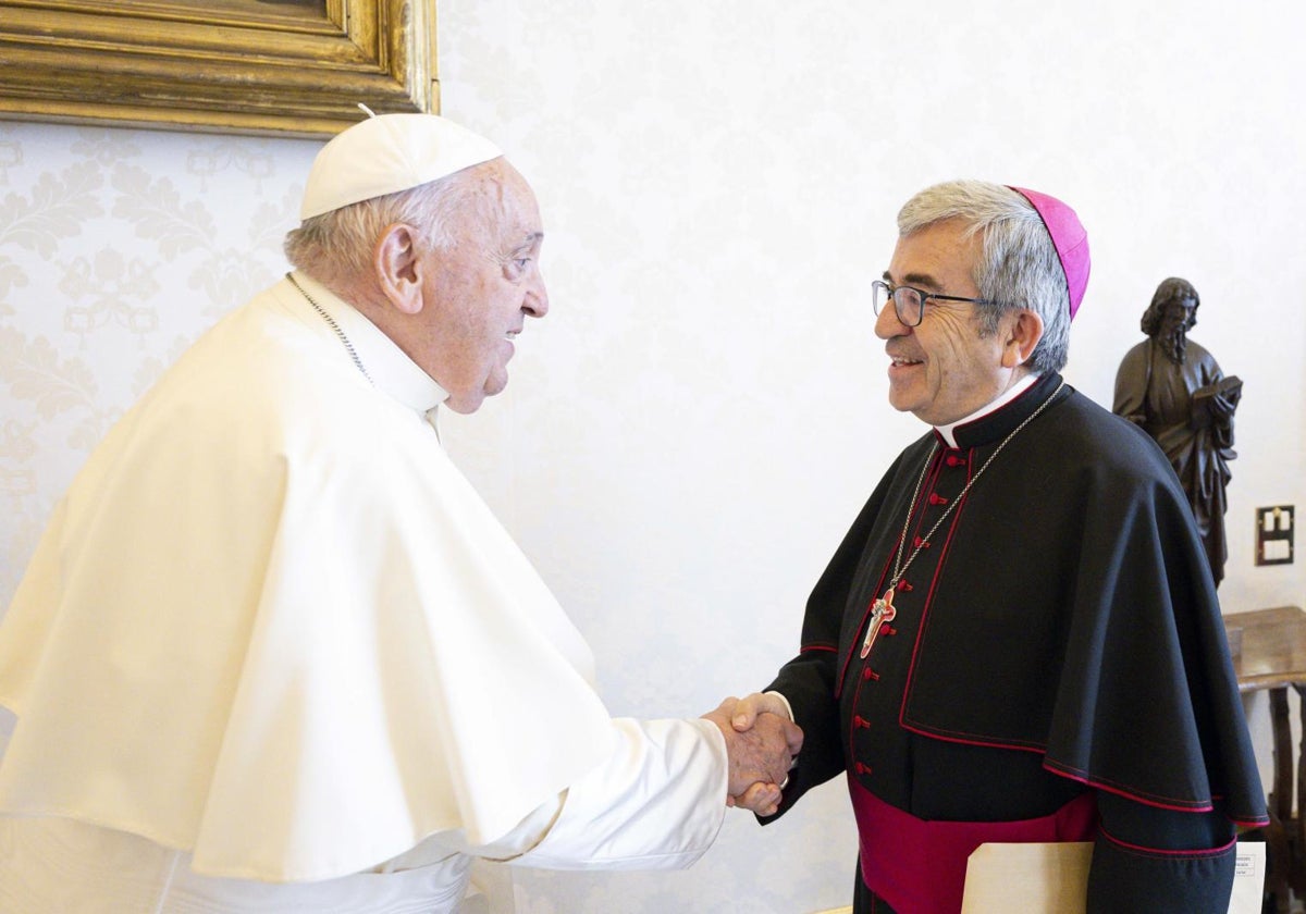 Argüello, durante la audiencia privada con el Papa de este viernes