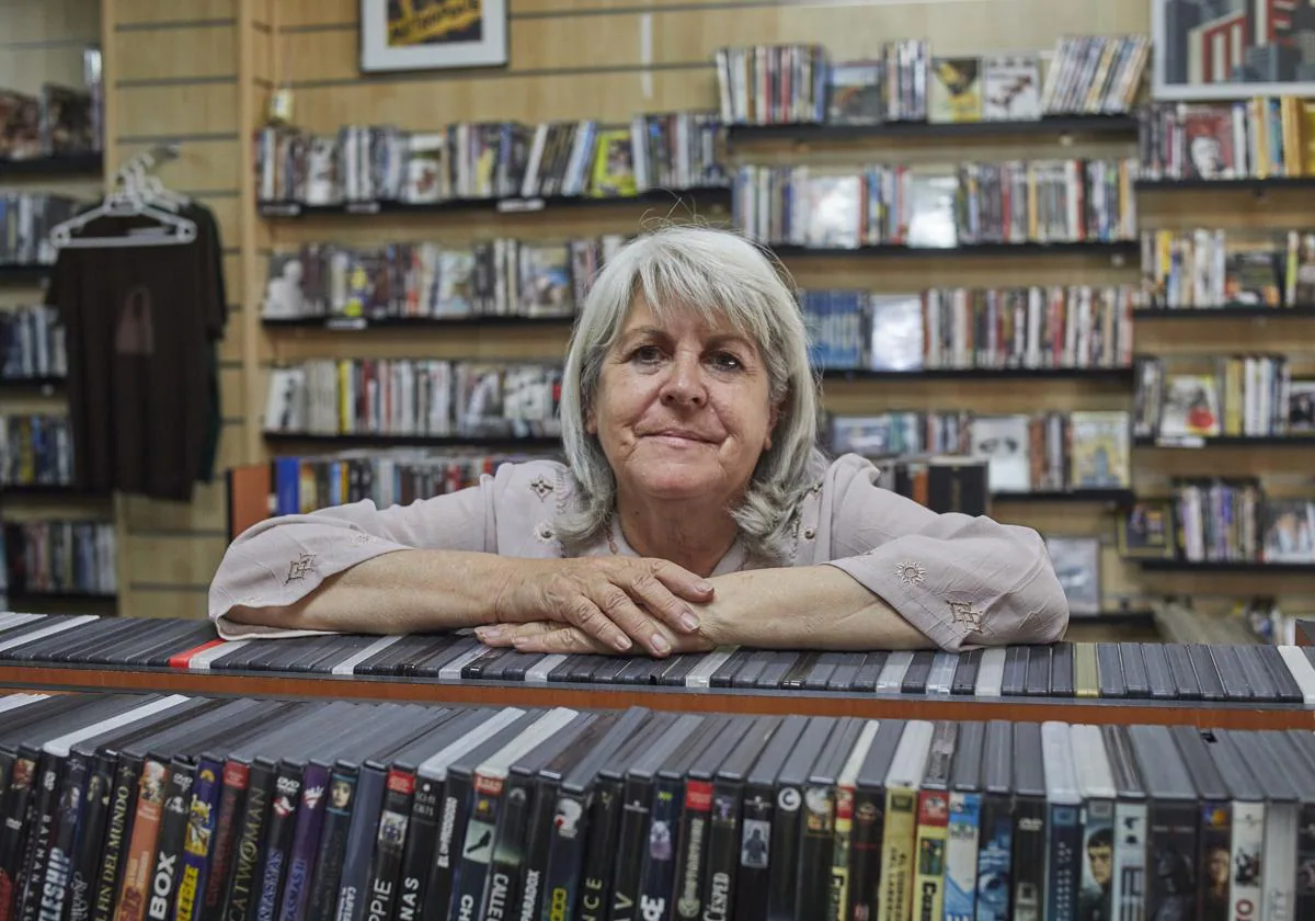 Marcia Seburo, dueña de Ficciones, el último gran videoclub de Madrid.