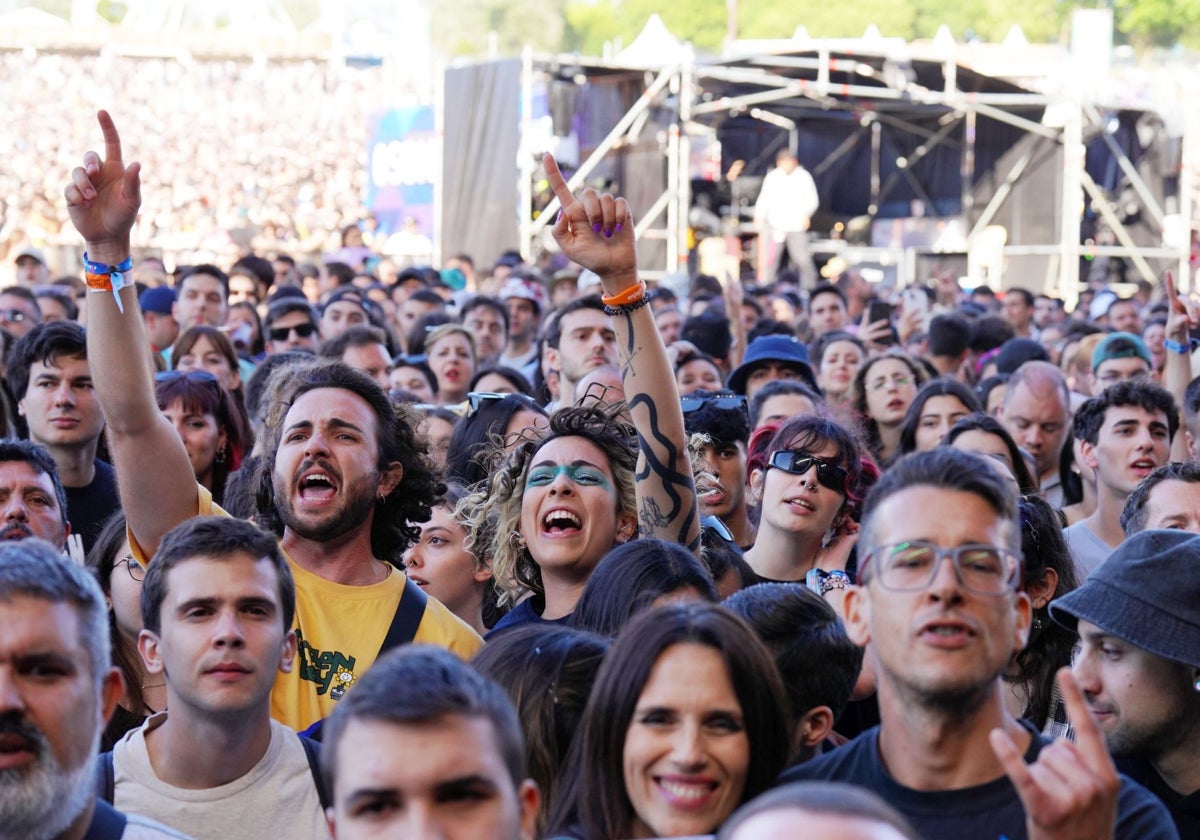 Asistentes al festival compostelano en su primer día de celebración